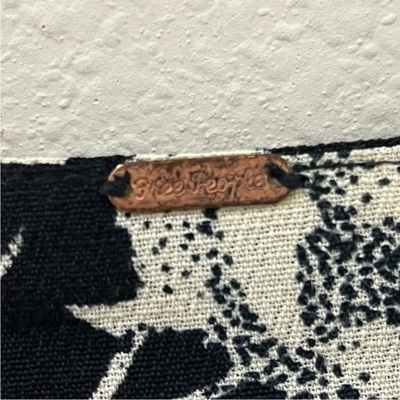 Free Poole French Quarter Wrap Dress- Black with White Flowers- Ruffles - Picture 5 of 5